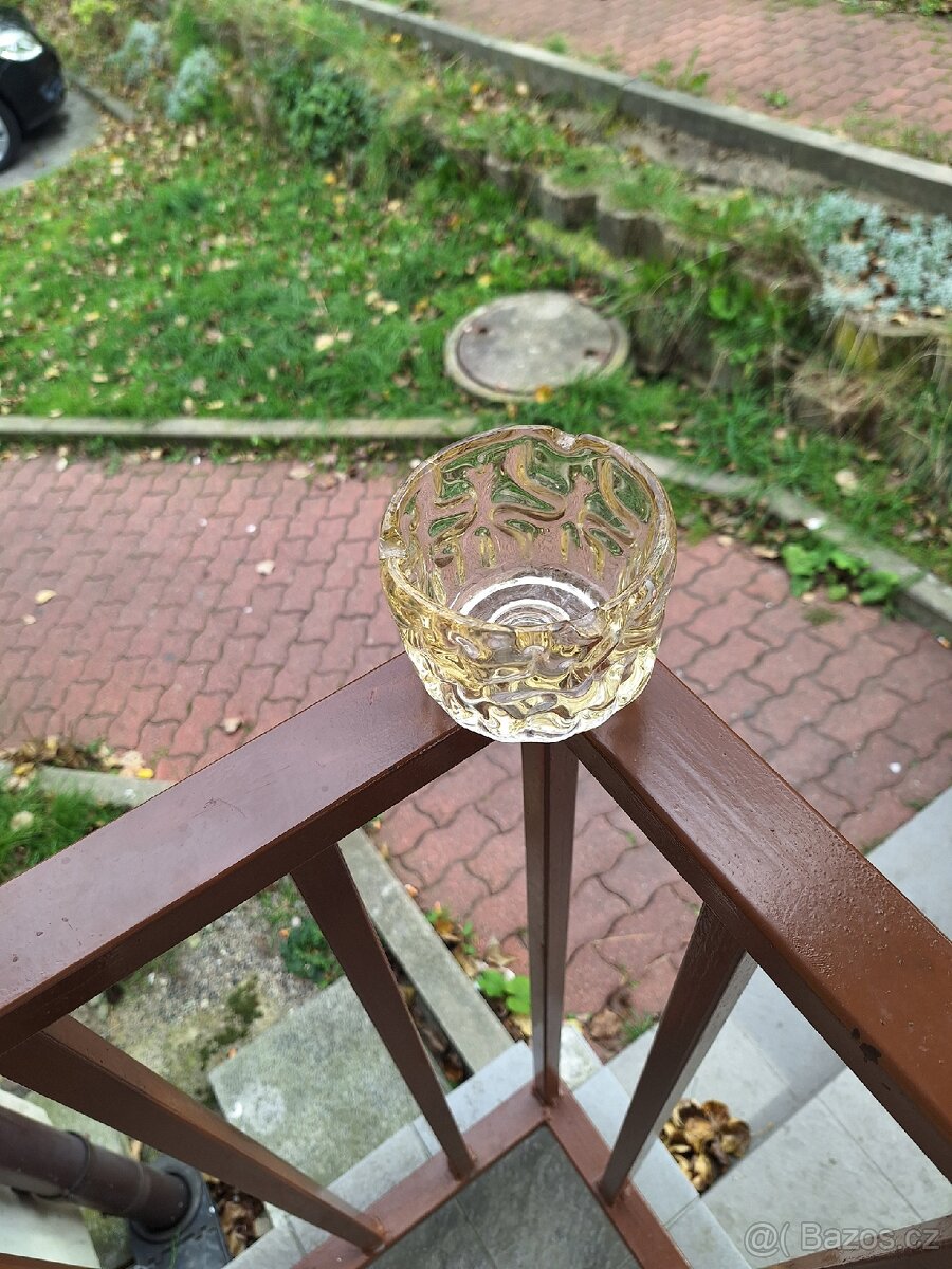 Pavel Hlava ze sklárny Exbor.