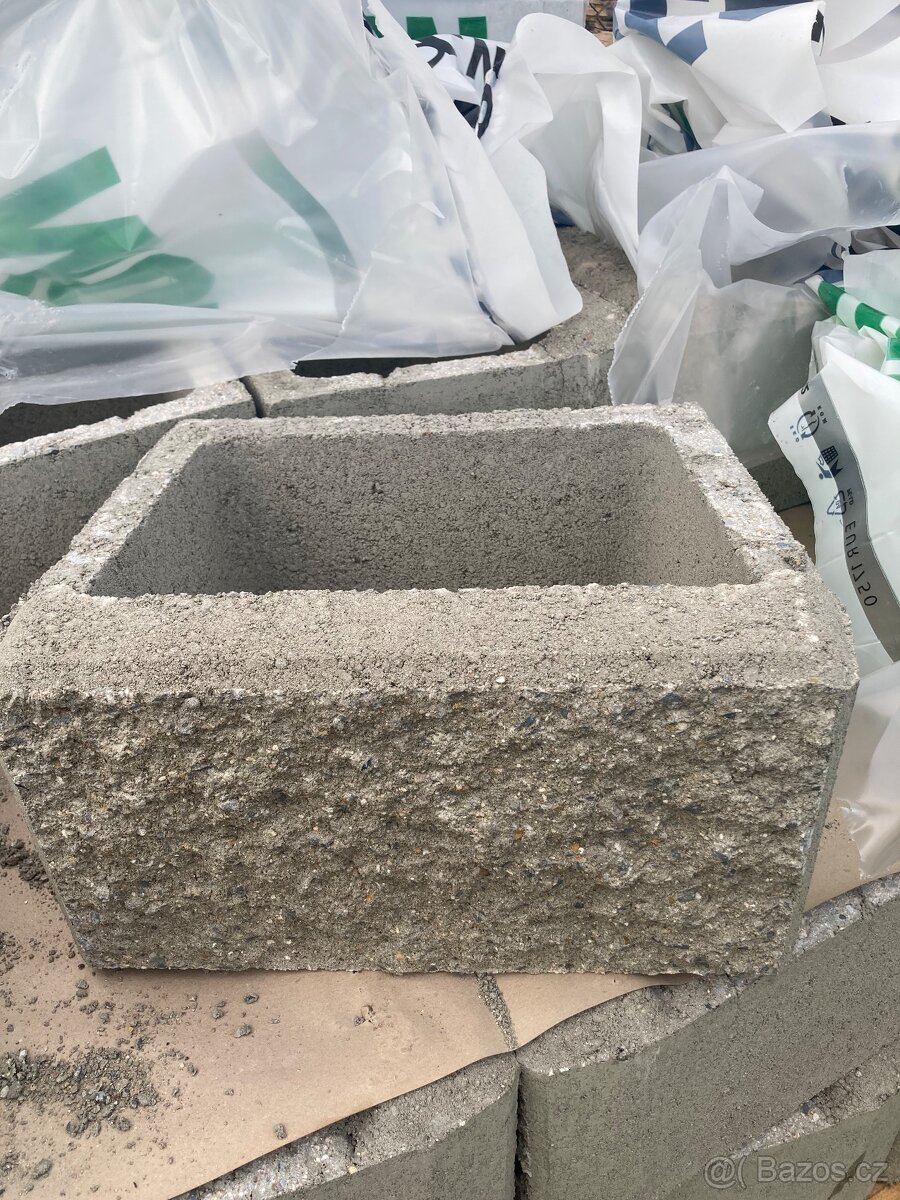 Svahovky Sára S1, 70ks