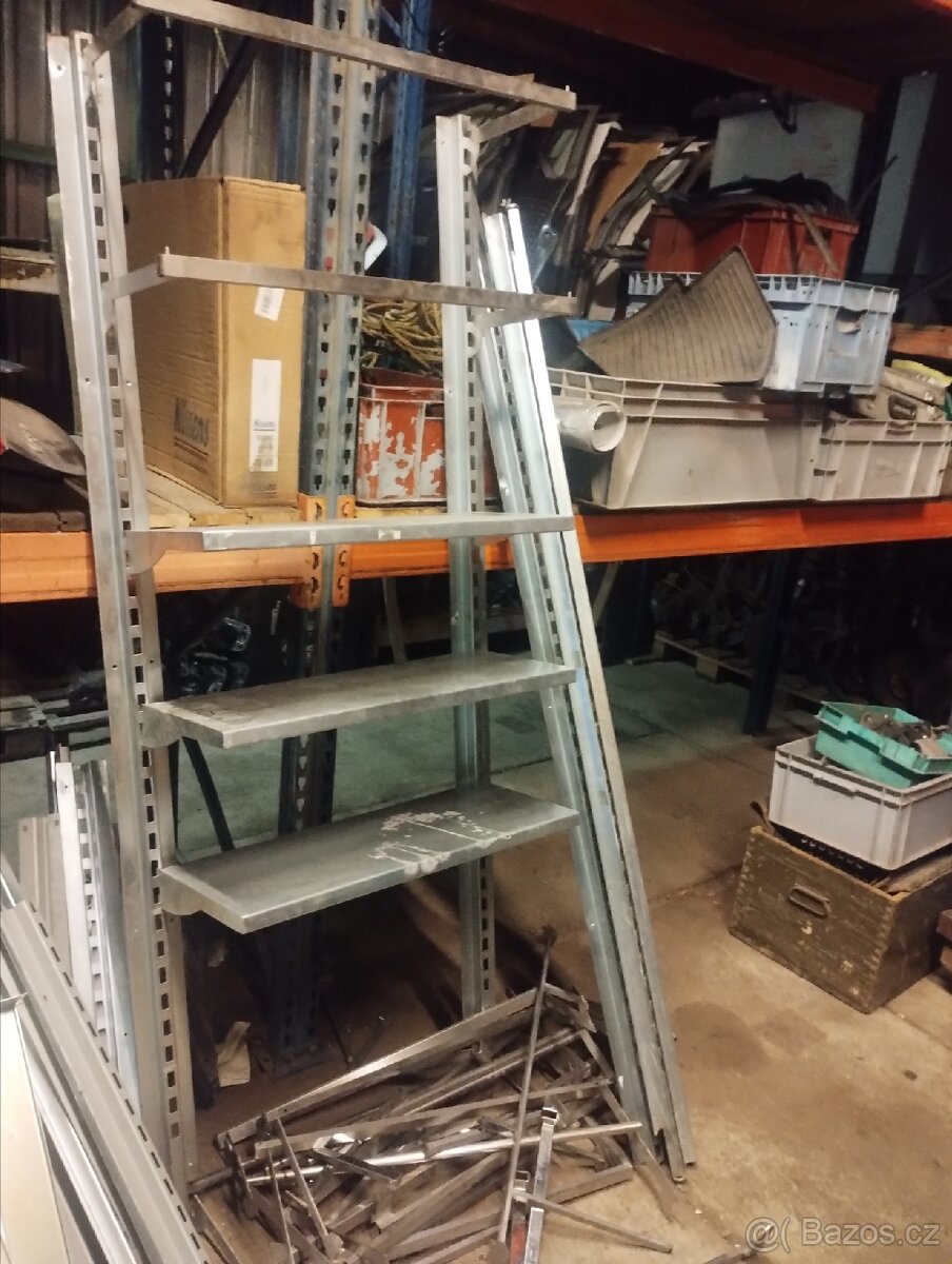 Regalový systém regál