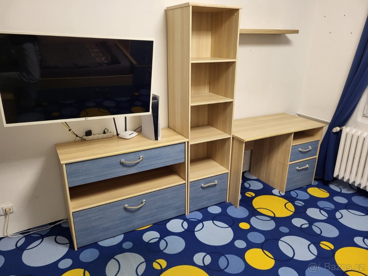 Studentský nábytek