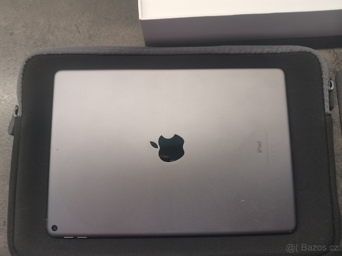 Apple iPad Air 3. generace (64gb, wifi) - velmi dobrý