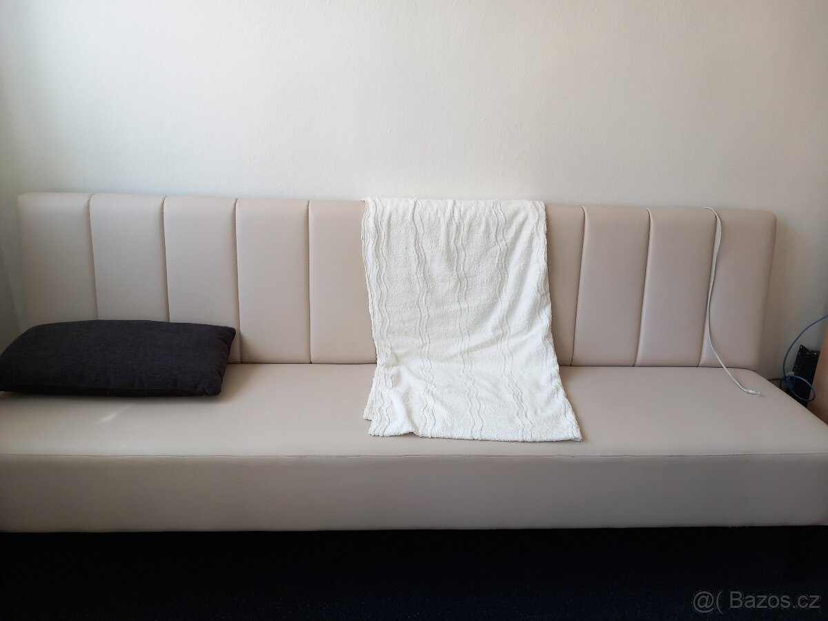 Kožená pohovka cca. 2m