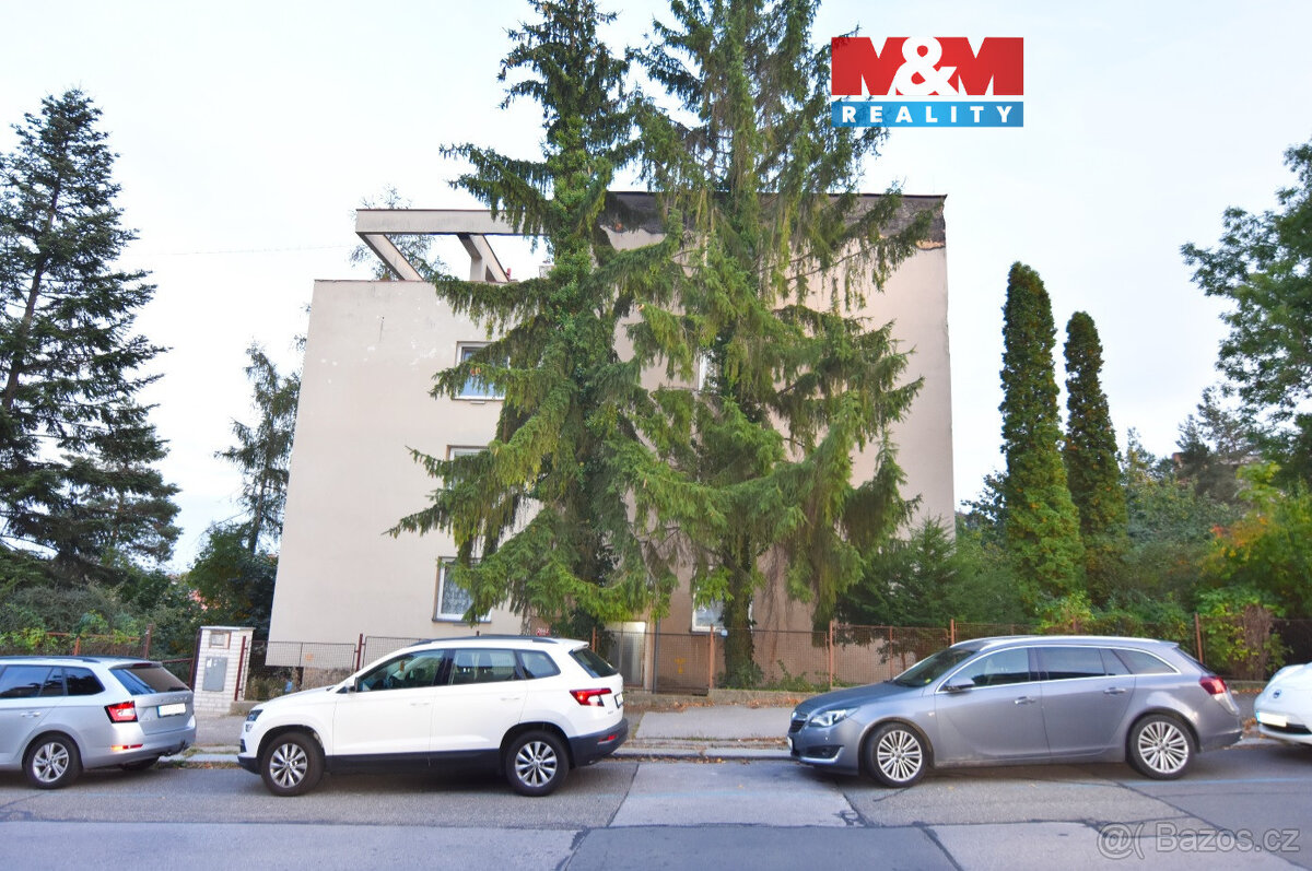 Pronájem garážového stání v Praze, ul. U Mrázovky