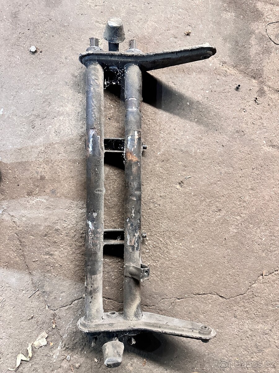 Přední náprava na VW brouk