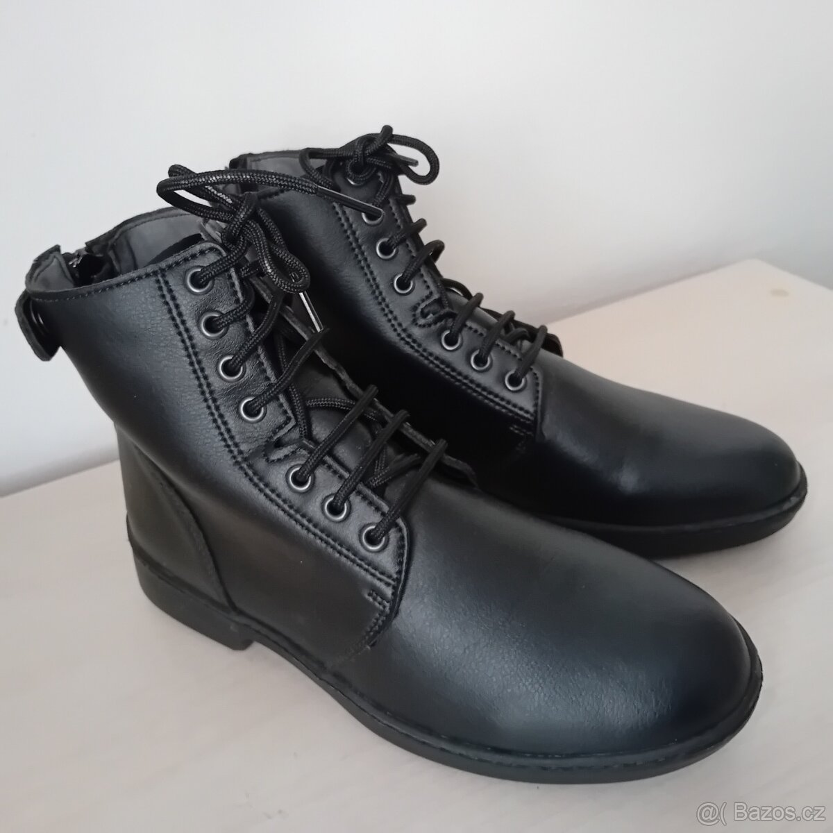 dámské kotník. nové boty   vel. 38  zn. Decathlon