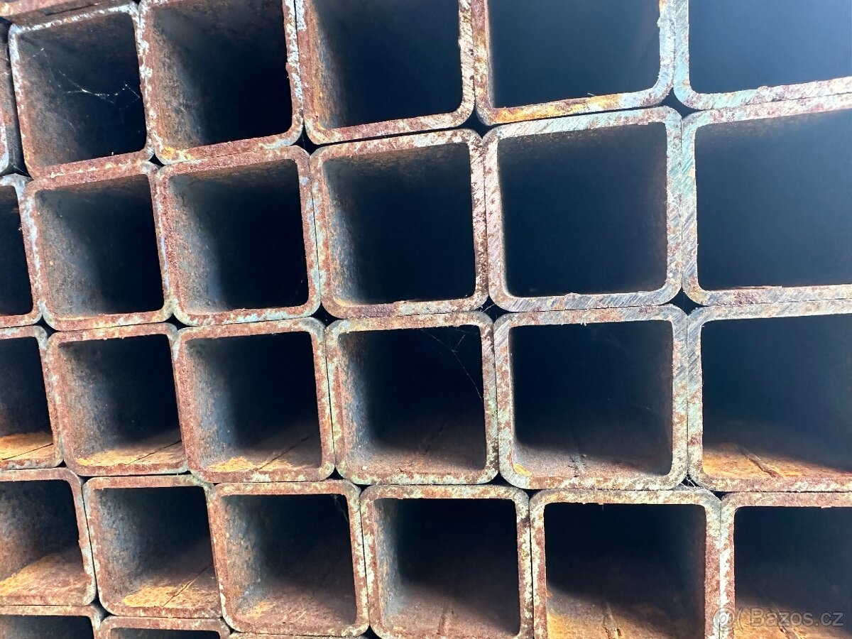 JEKL 40/40/3mm - 6m tyče