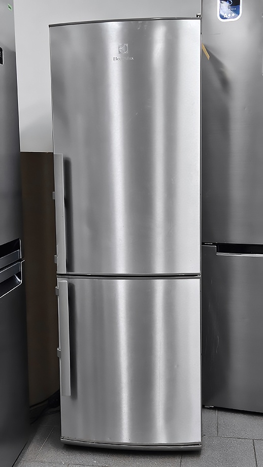 Lednice s mrazákem ELECTROLUX, kombinovaná,