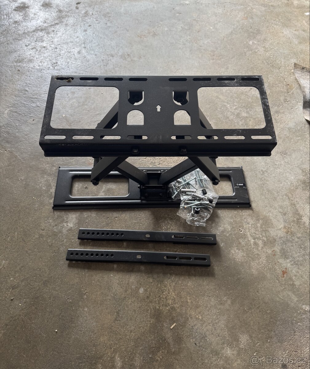 Držák na tv silný otočný