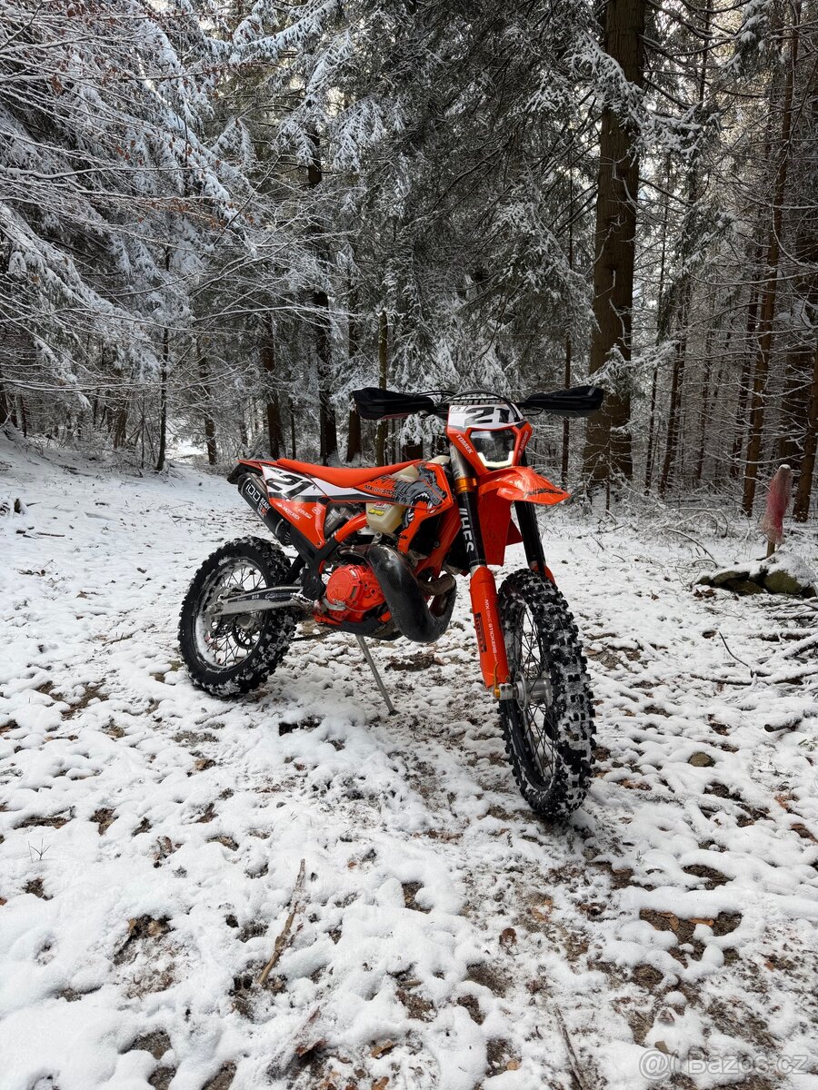 Predám KTM exc300 2023 sixdays