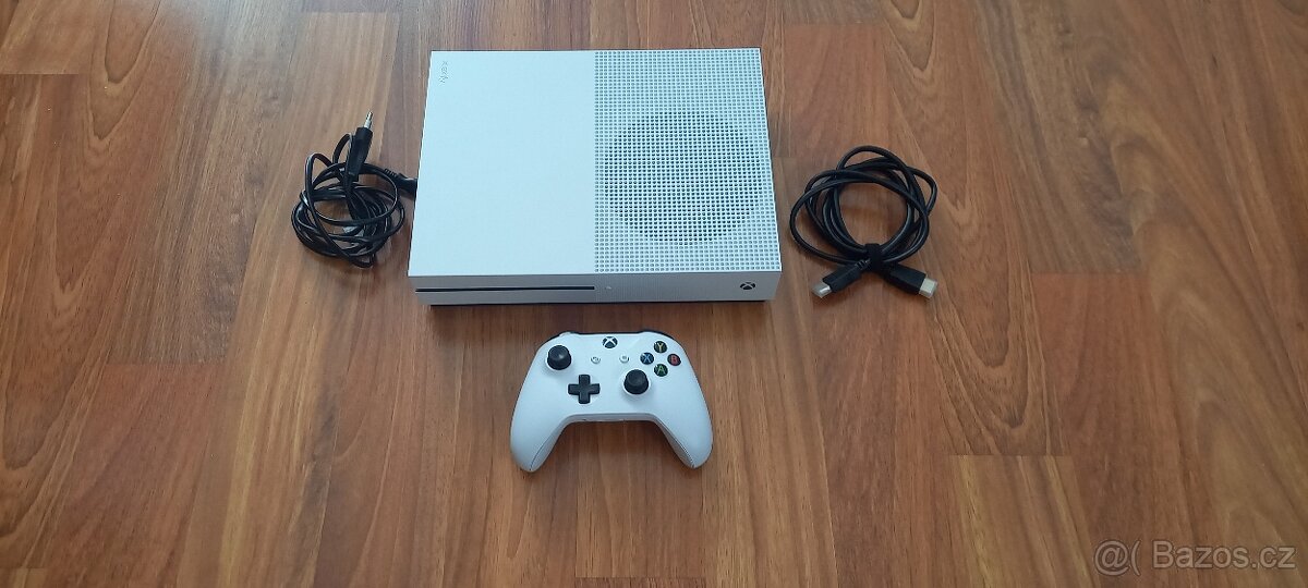 XBOX ONE S 500GB