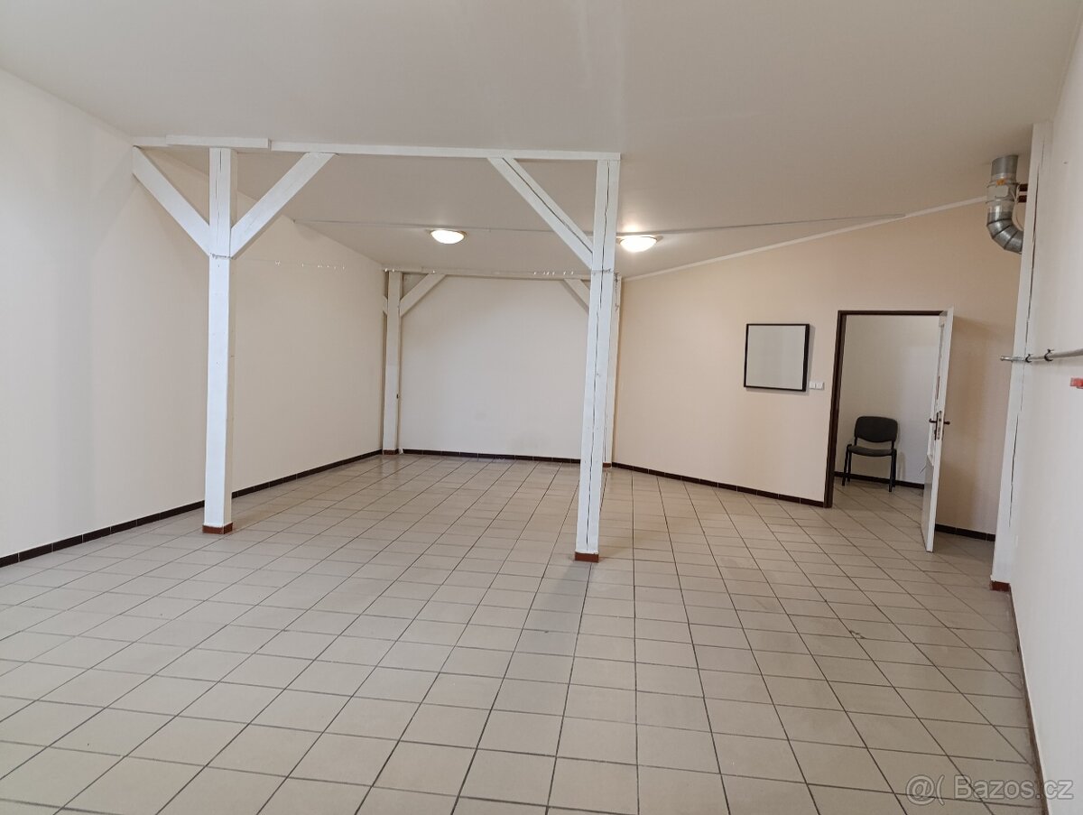 Pronájem nebyt.prostor , Vizovice náměstí