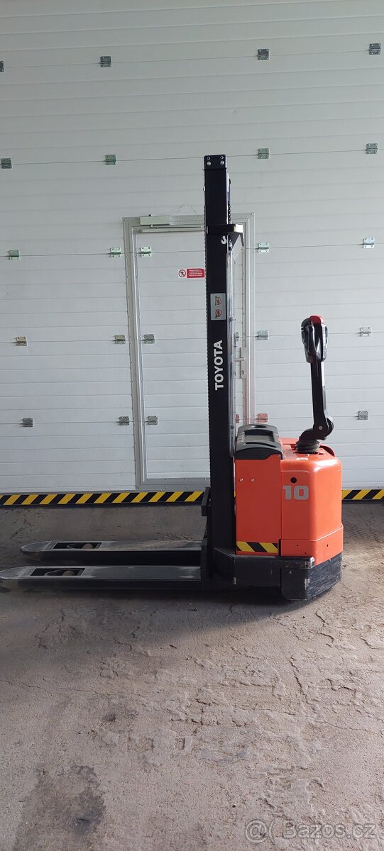 elektrický vzv BT- BTOYOTA 7SM 10 rok . 2008 motohod 2541