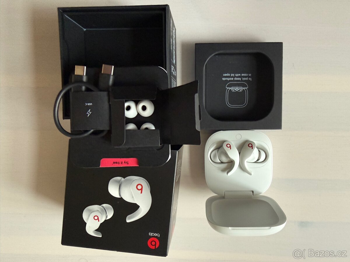 Apple Beats Fit Pro bezdrátová sluchátka