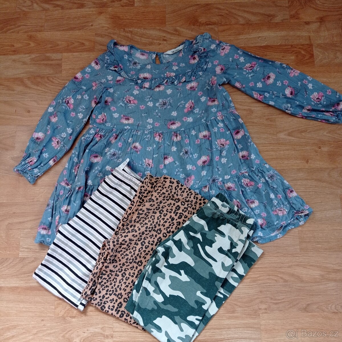 Šaty H&M a 3x leginky vel.122/128