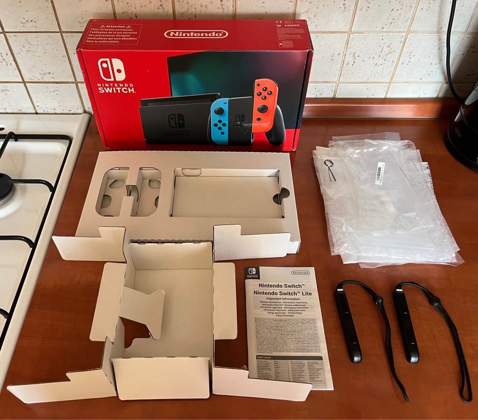 Nintendo Switch originální krabice