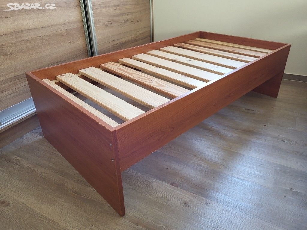 Dětská postel 70x140 cm