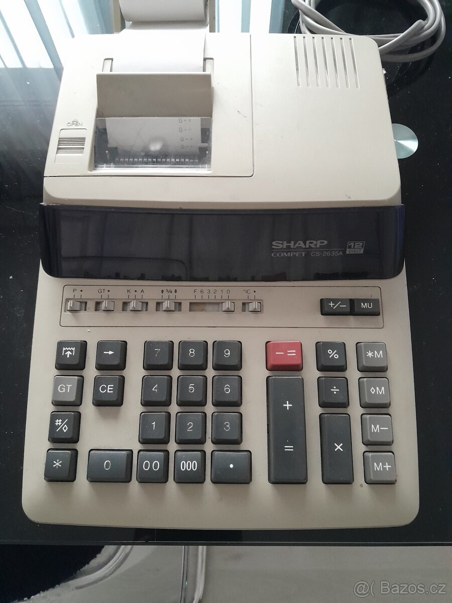 Kalkulačka Sharp elektrická s páskou