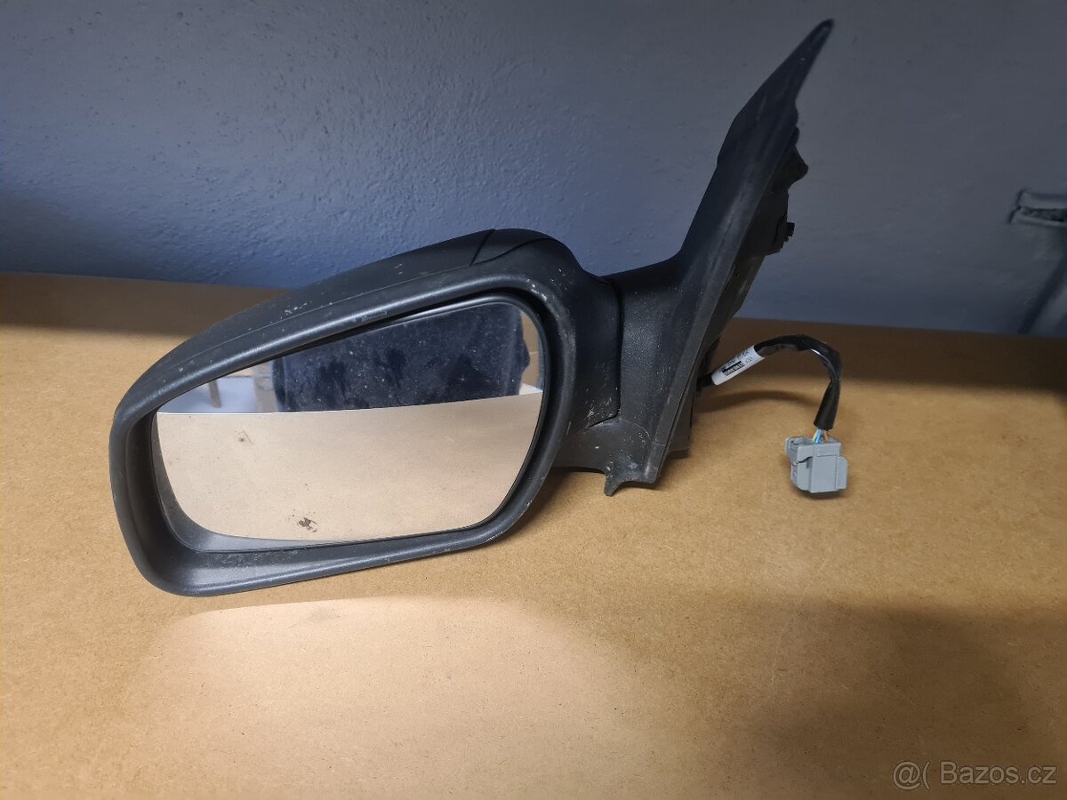 Levé zrcátko Ford Focus MK II 2004-2010