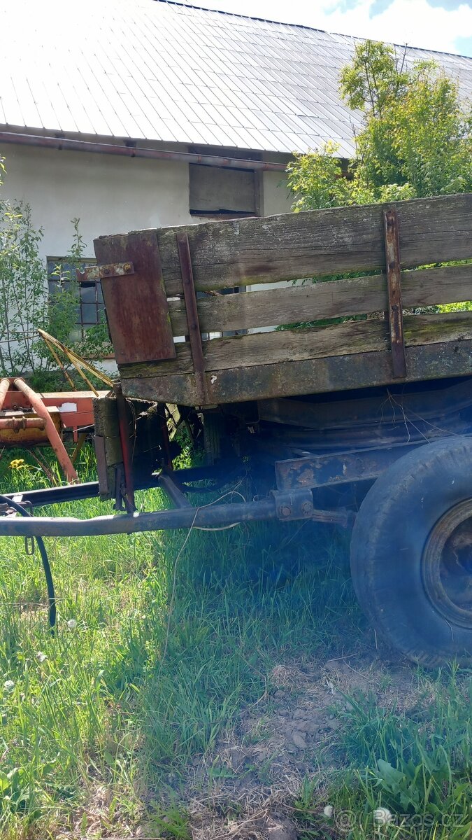 Traktorový vlek 5 tun