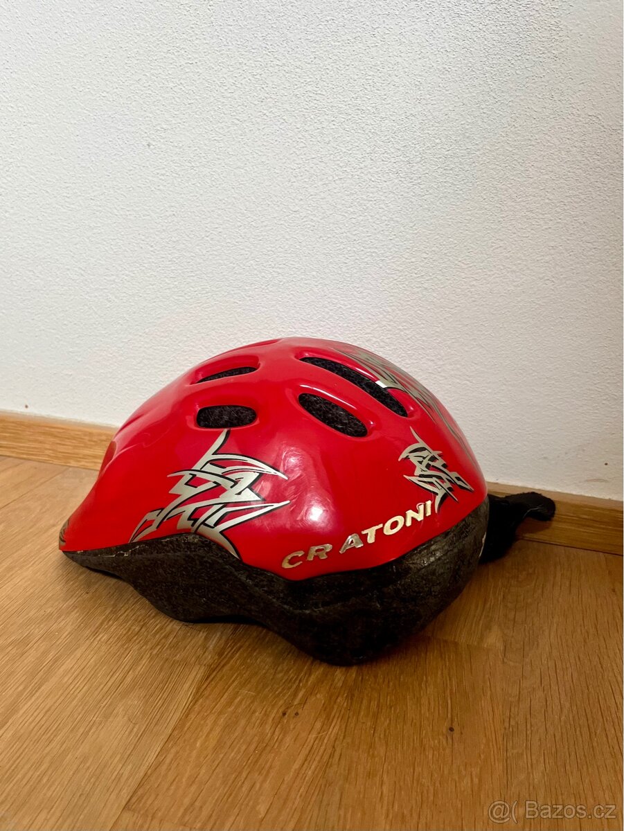 cyklistická přilba