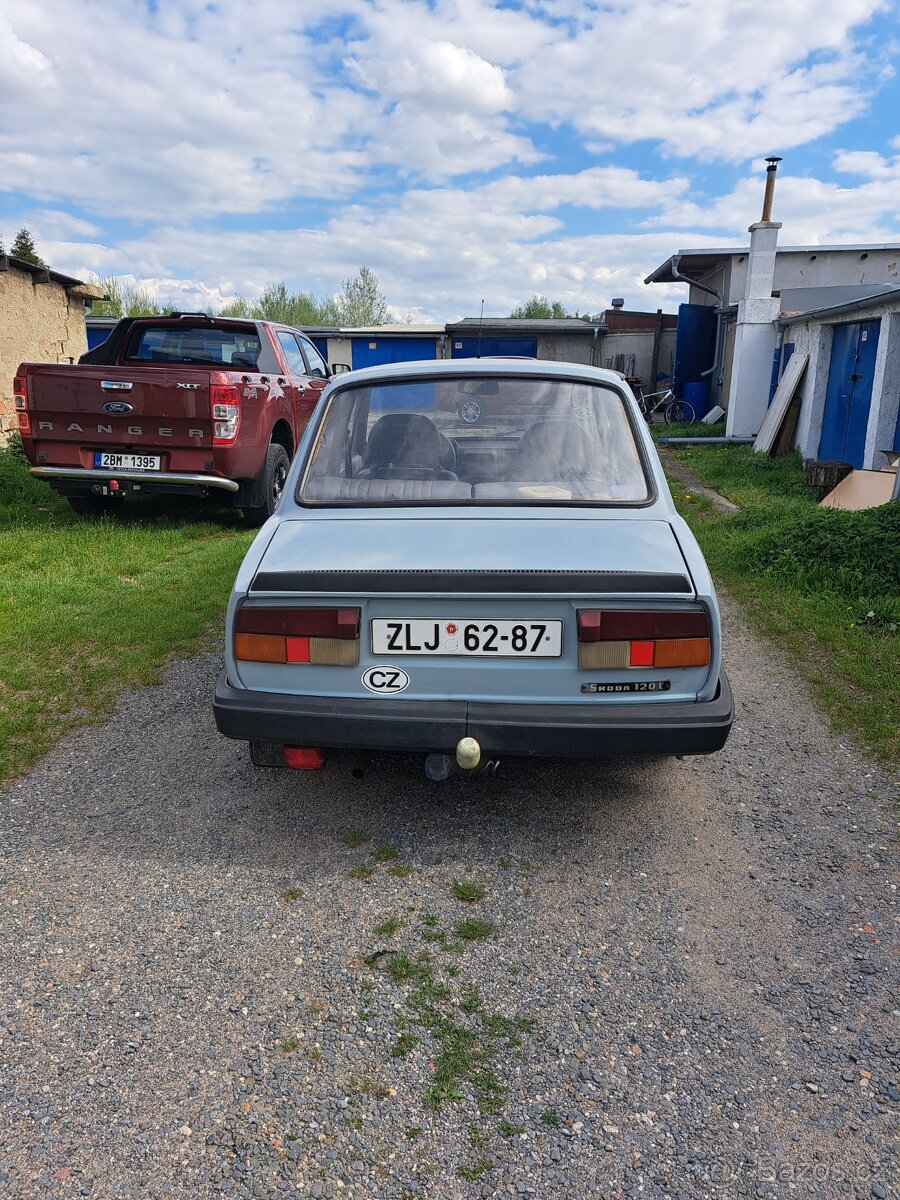 Prodám Škoda 120