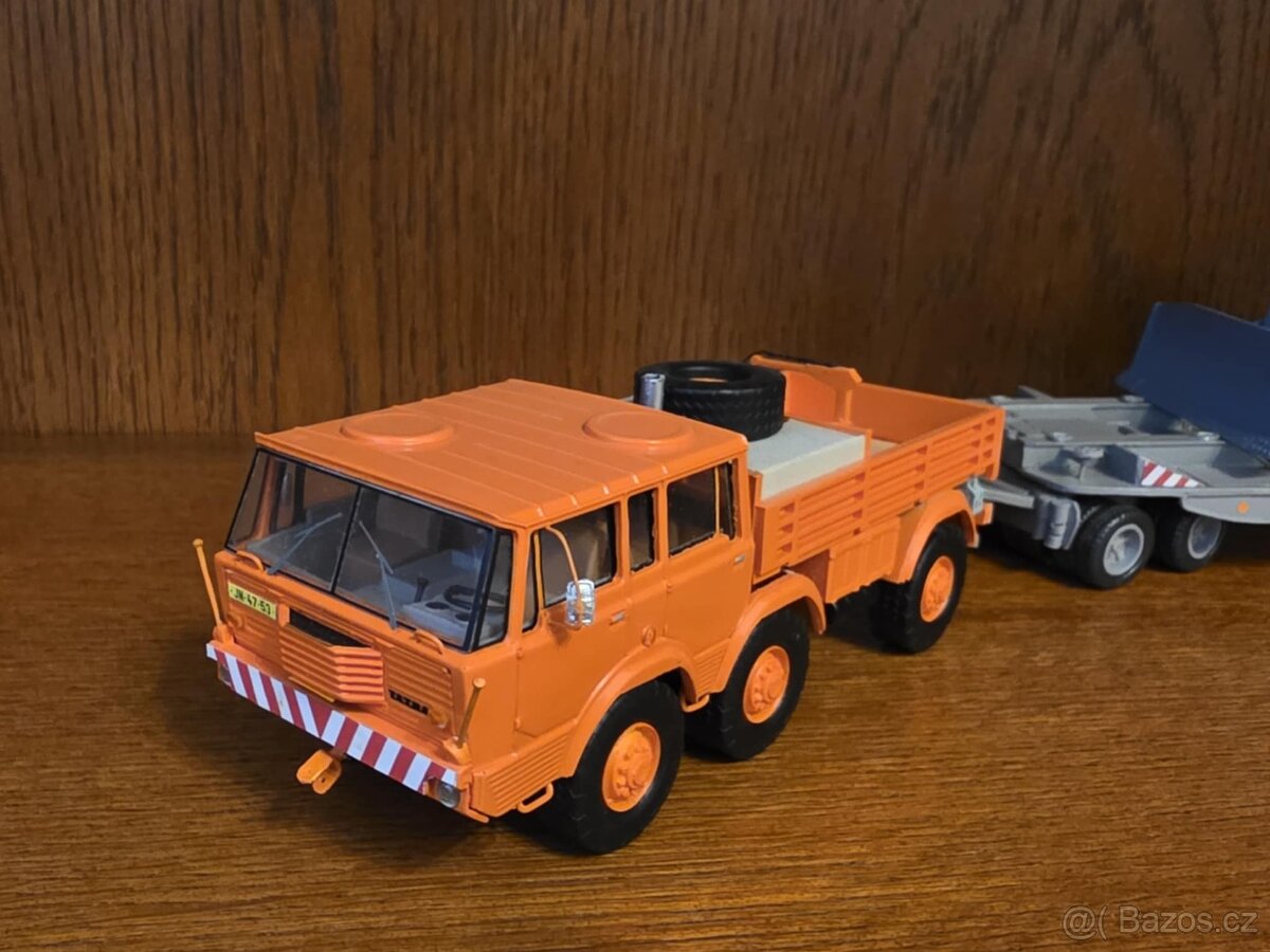 Tatra 813 TP 1:43