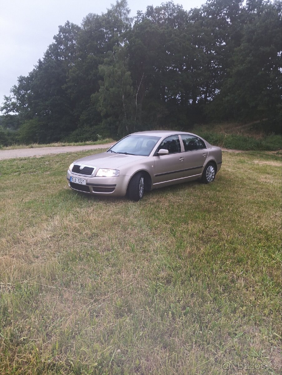 Škoda Superb 1.9 TDI 96 kW avx