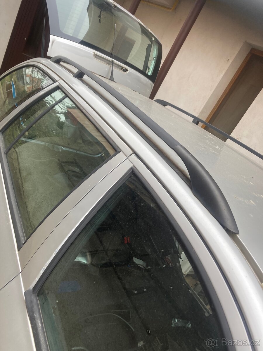 Hagusy/střešní nosič Octavia 1 Combi