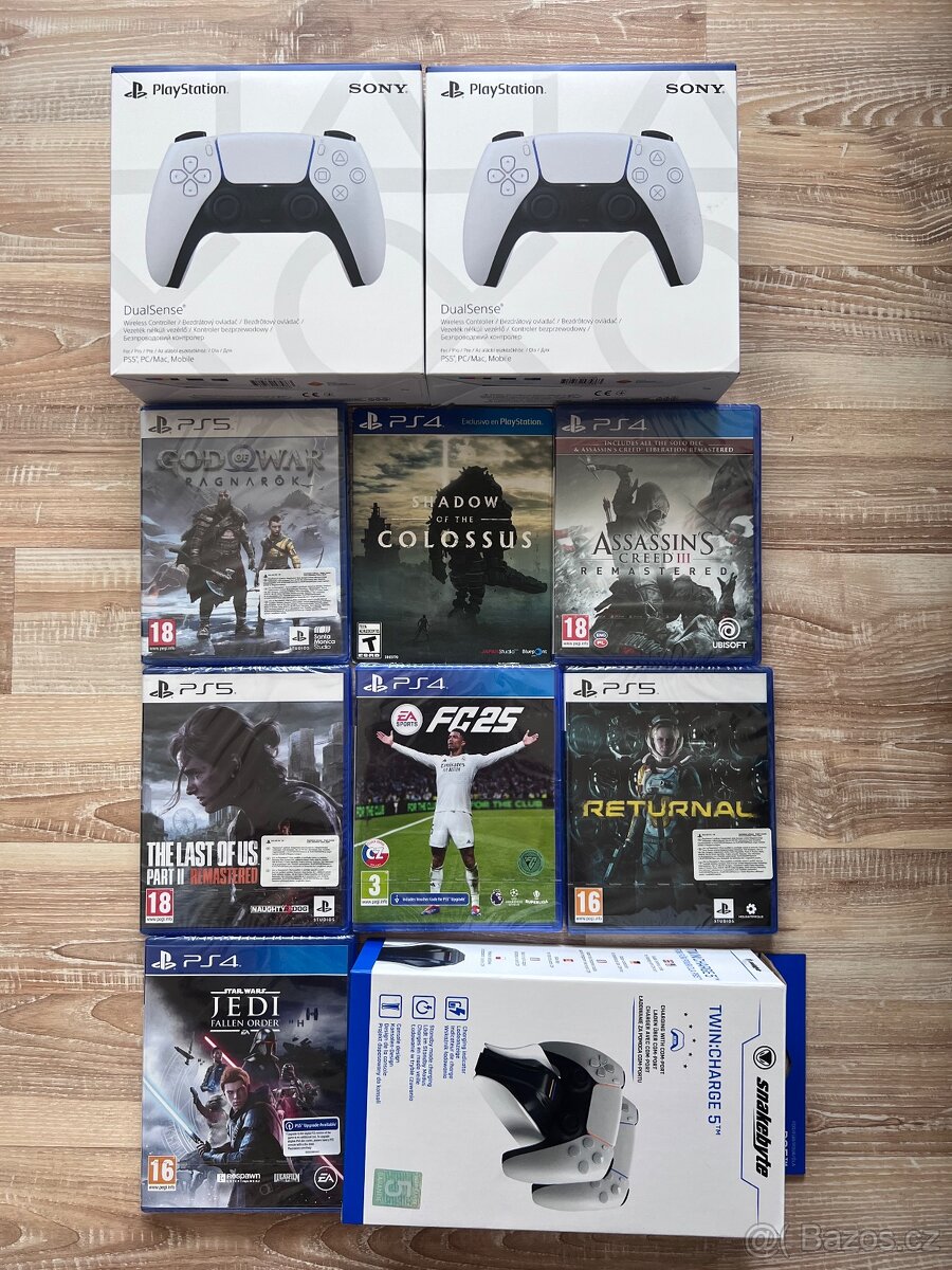 Nové zabalené ovladače Dualsense a hry PS5 PS4