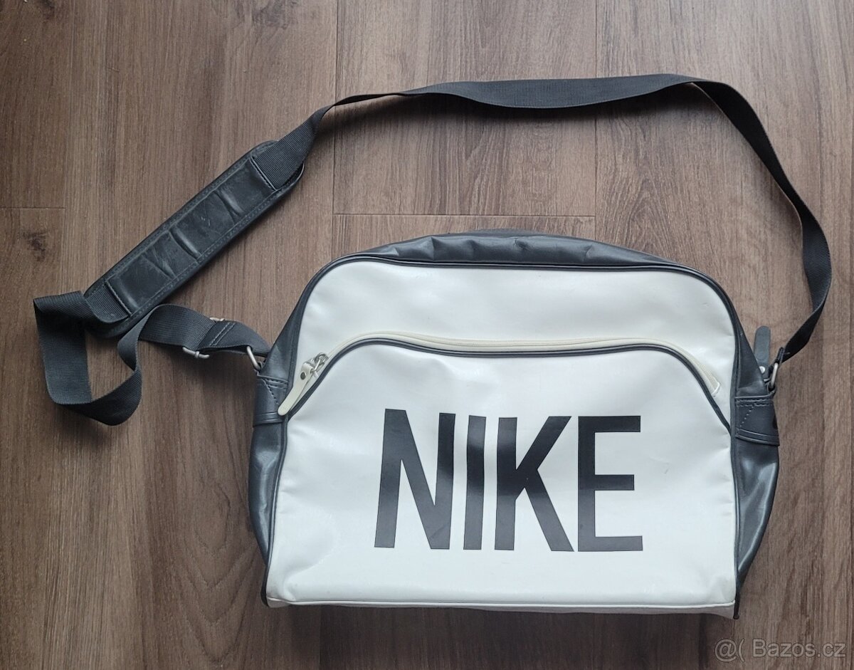 Taška přes rameno Nike Heritage