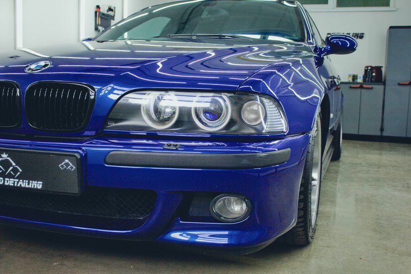 BMW E39 M5 Lemans Blue