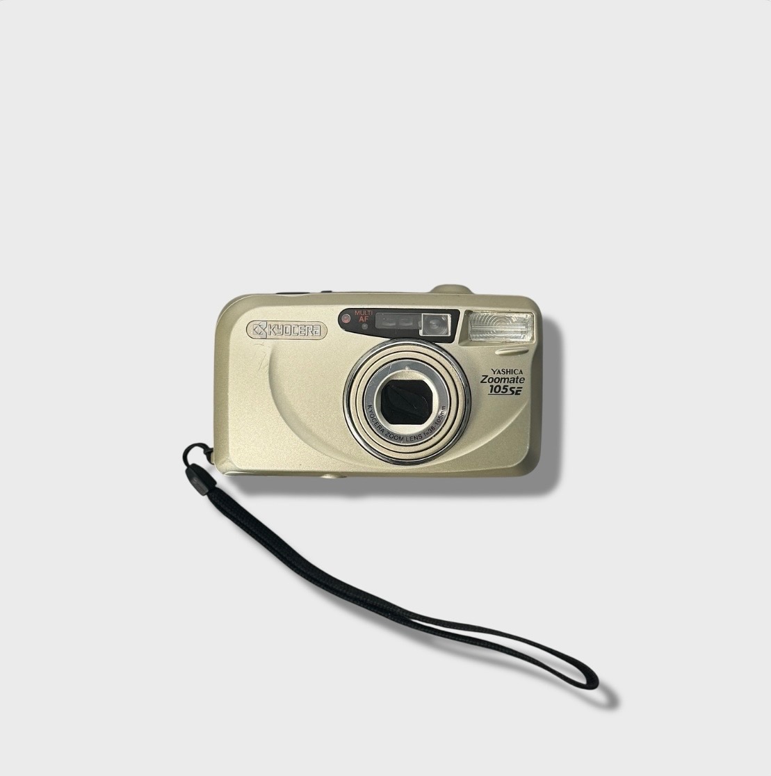 YASHICA ZOOMATE 105SE