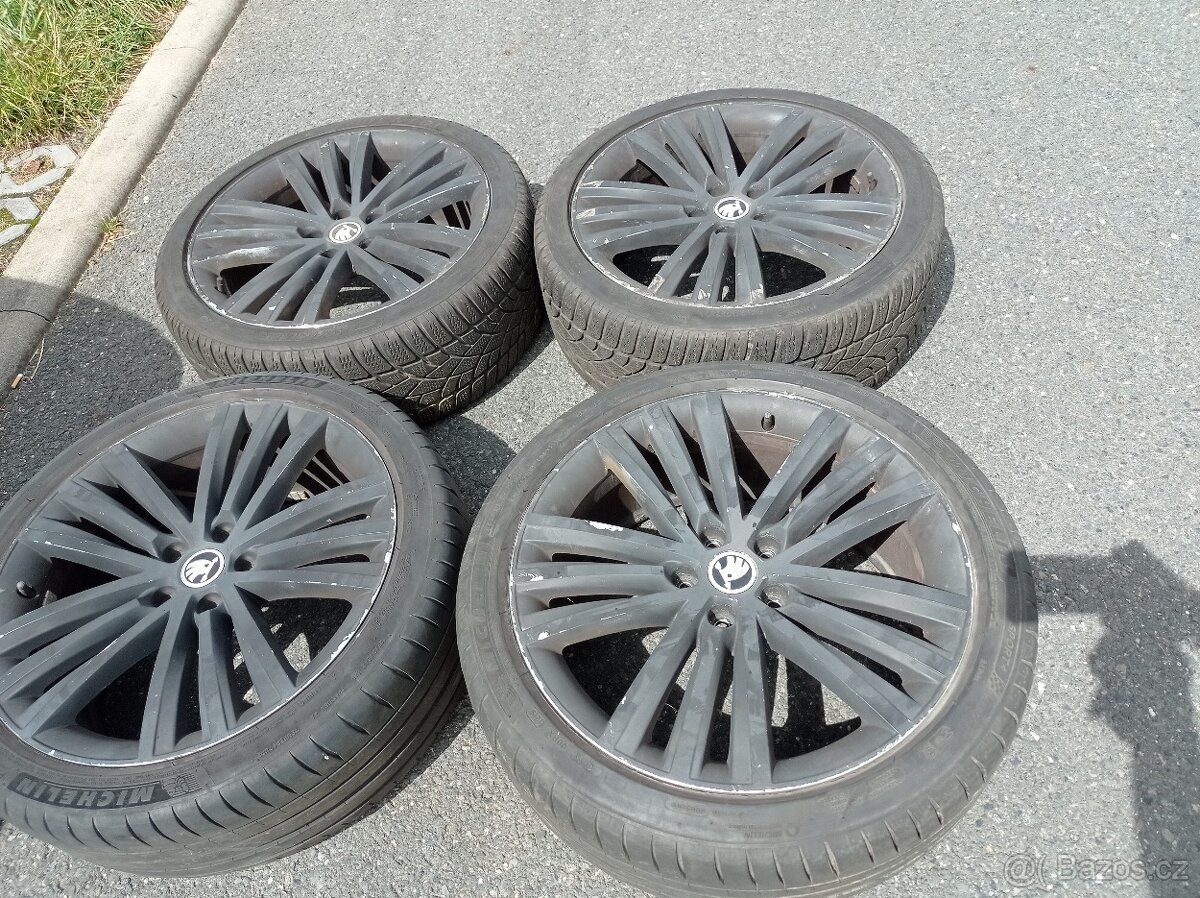 Letní/ZIMNI 19" SIRIUS ORIGINAL SKODA SUPERB III