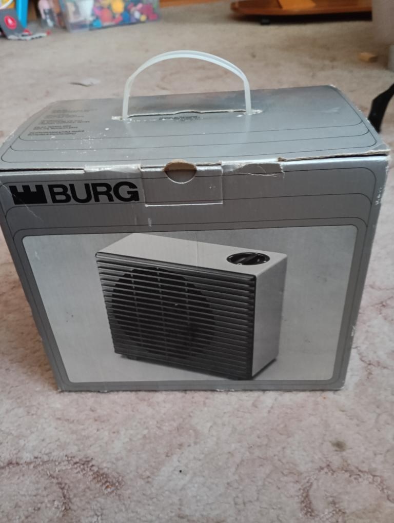 Pokojový elektrický ventilátor na teplý i na studený vzduch