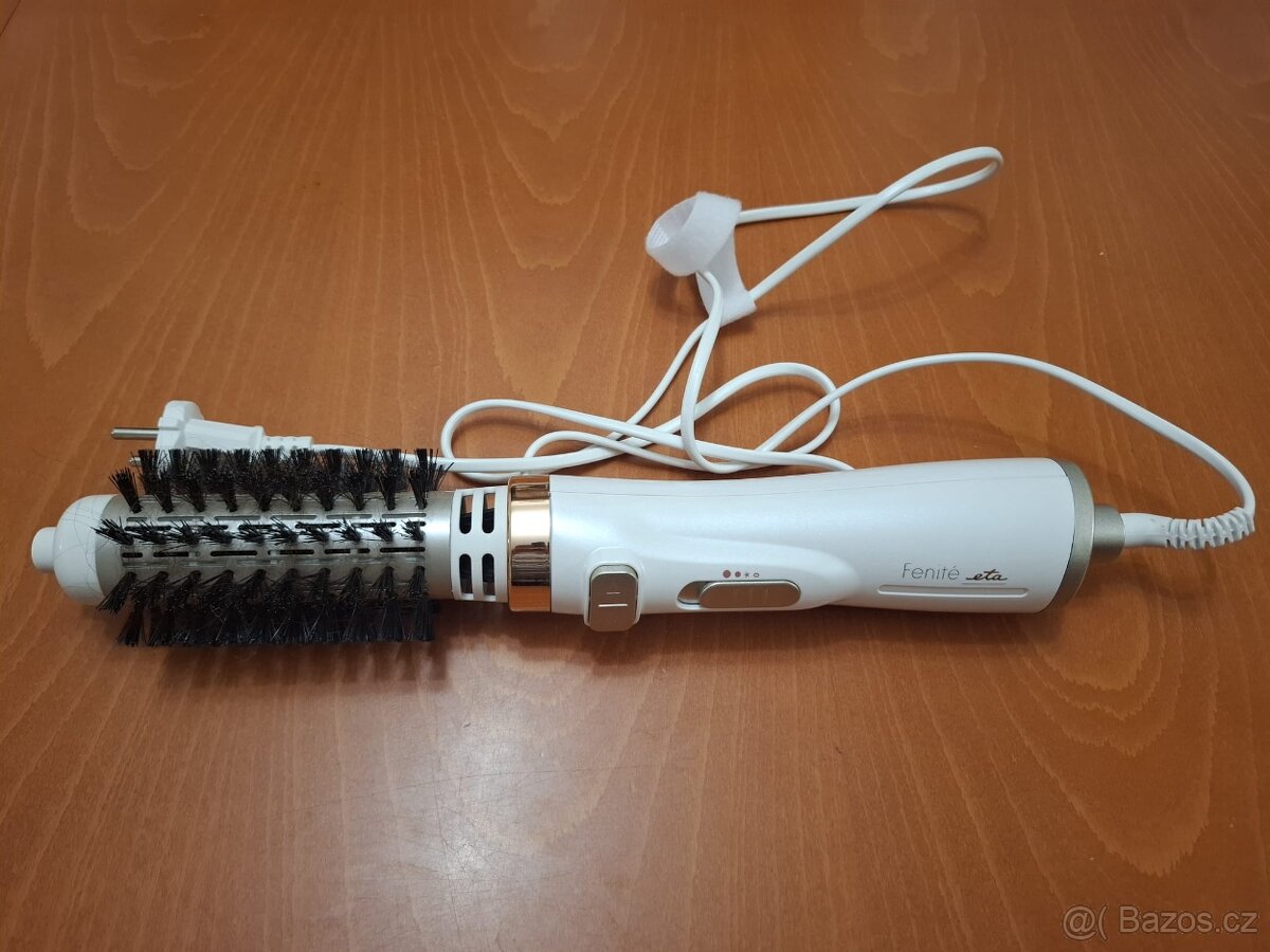 Rotační kulmofén ETA Fenité