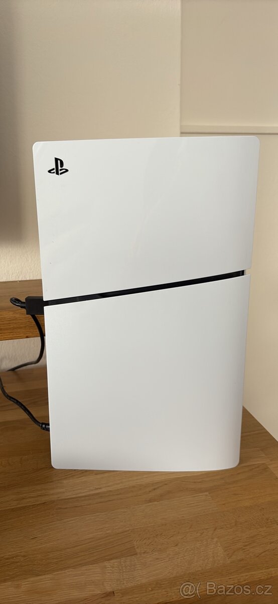 Playstation 5 digital edition plus herní obrazovka