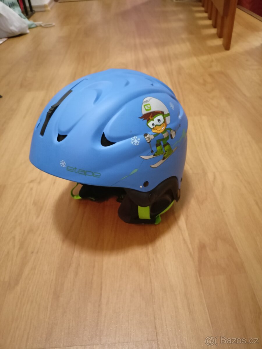 Dětská lyžařská helma