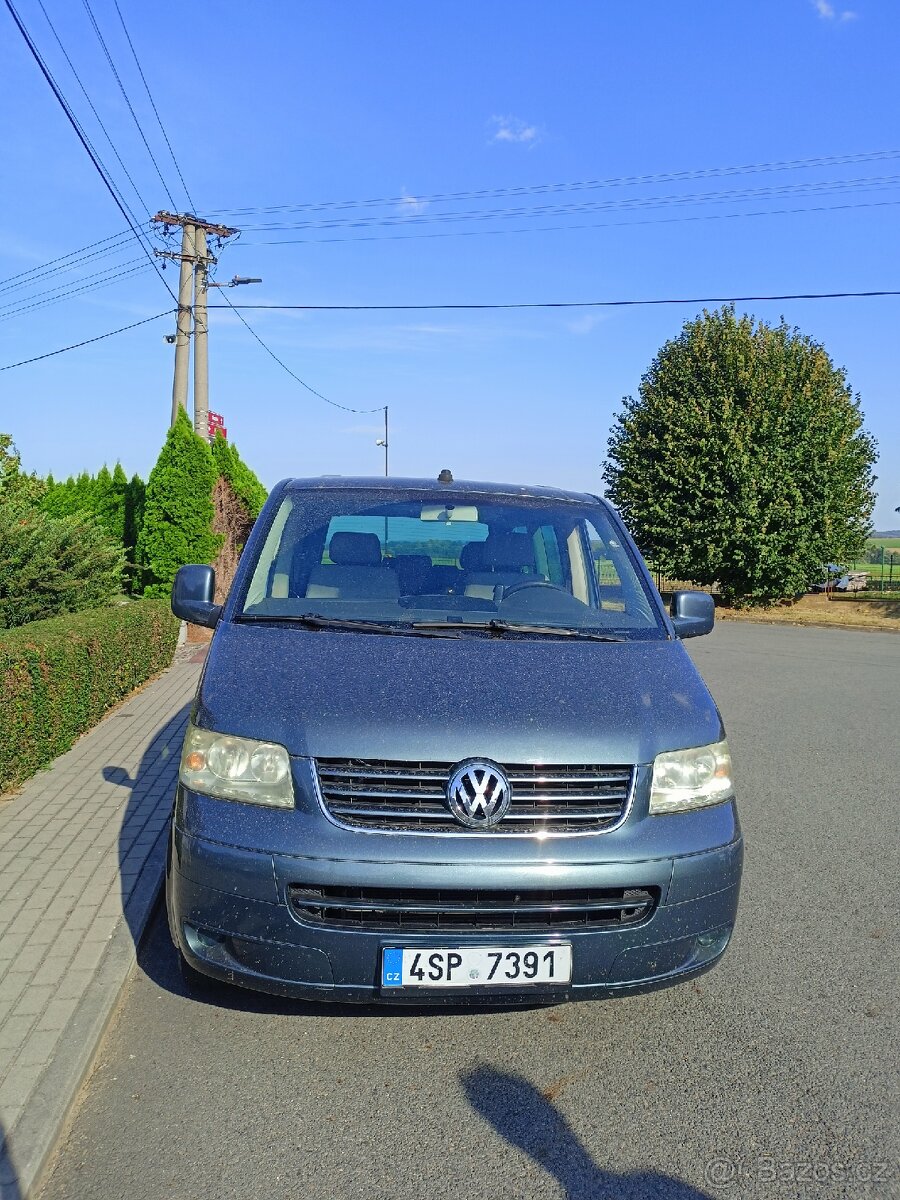 VW Multivan T5 2.5 TDI