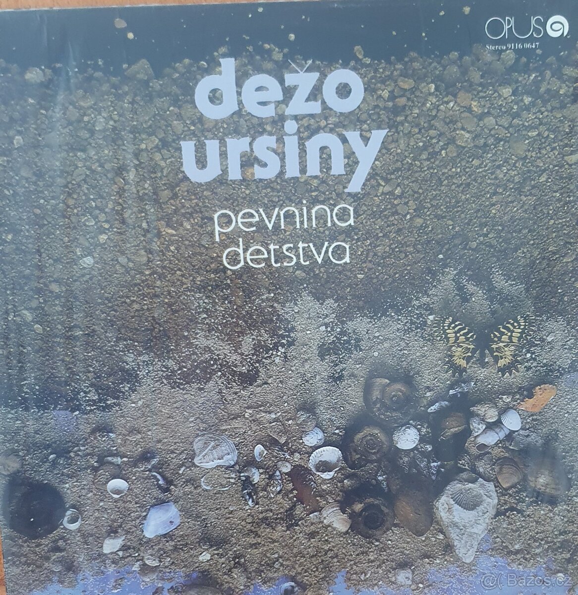 DEŽO URSINY Pevnina dětstvá