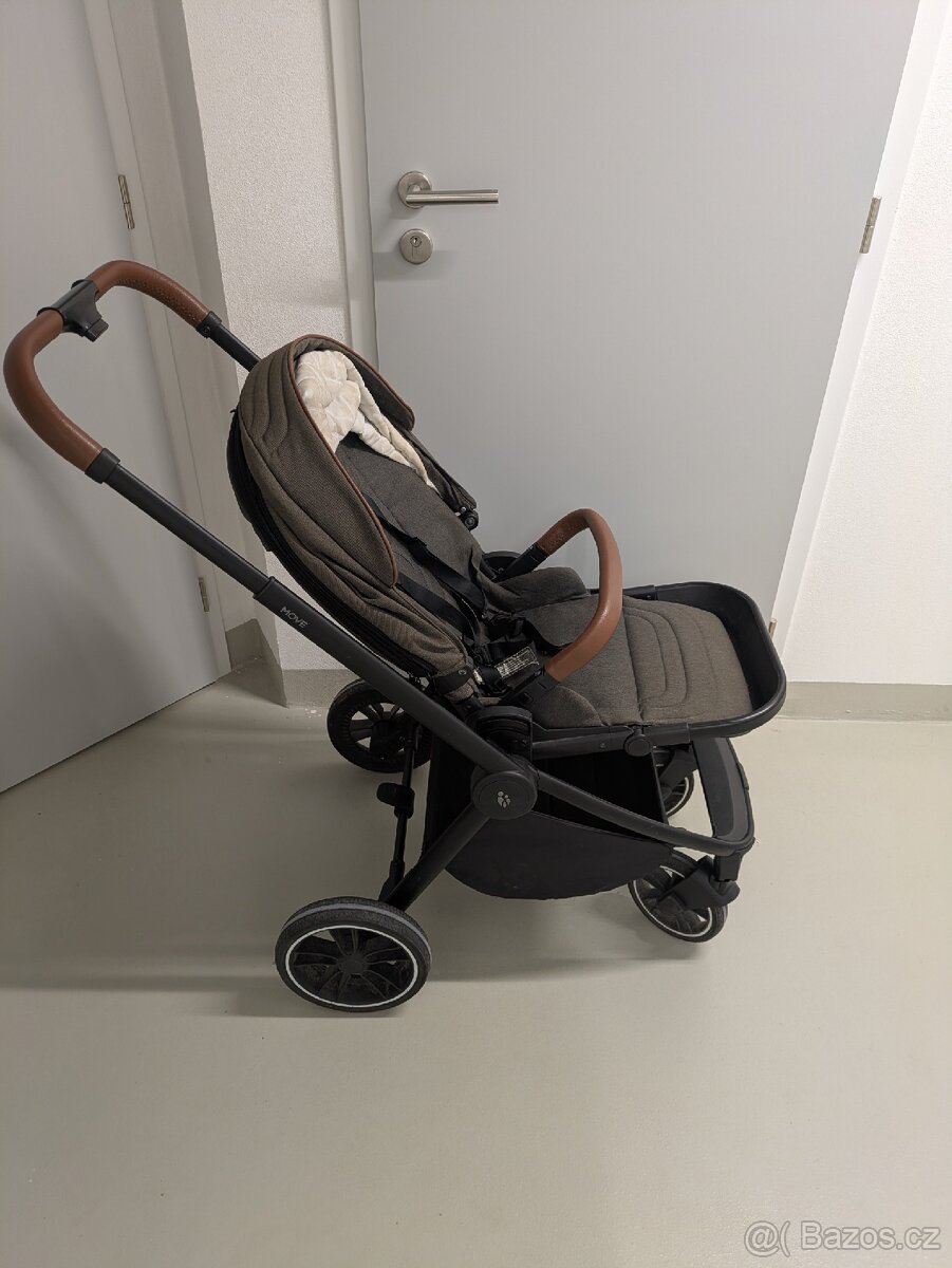 Zopa Sportovní kočárek Move