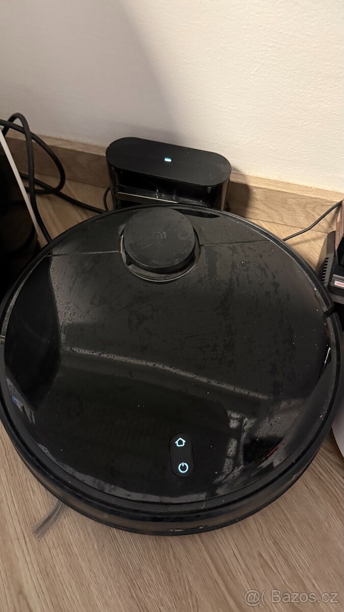 Xiaomi Mi Robot Vacuum Mop Pro Black