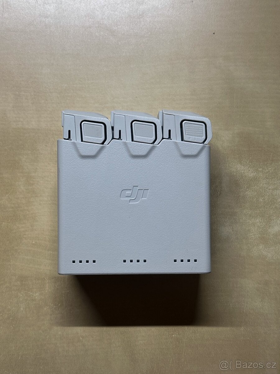 DJI mini 3/3pro/4pro/5pro baterie + hub