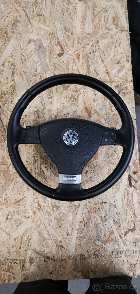 Tříramenný, kožený, multifunkční, DSG, passat b6, golf GTi V