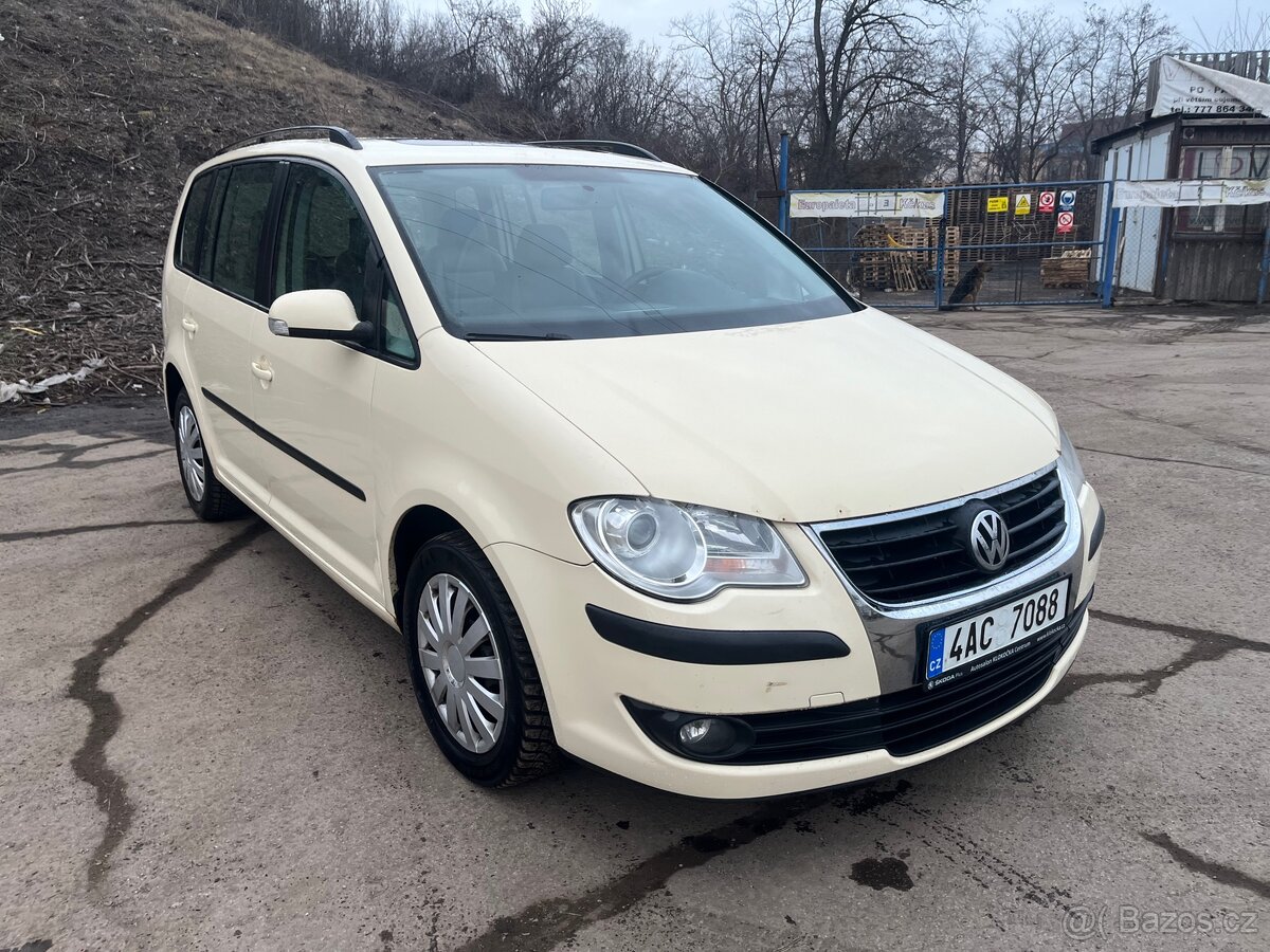 VW Touran 2.0i CNG - STK 1/2027