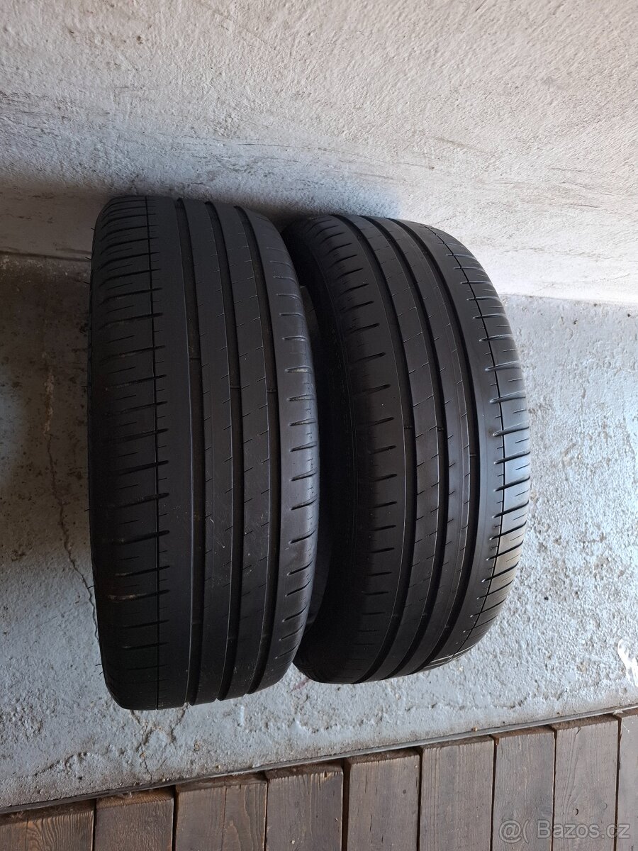 215/45 r18 letní pneumatiky Michelin