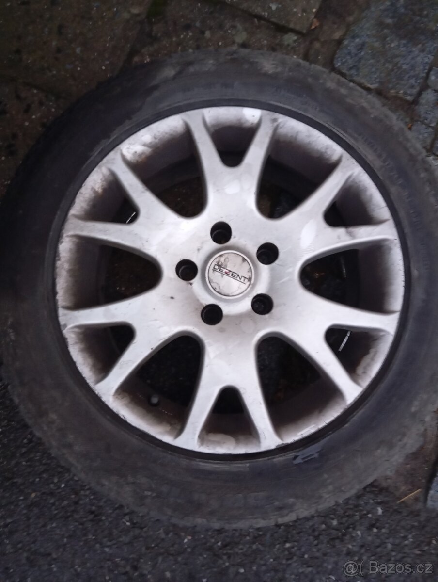 205/60 R17