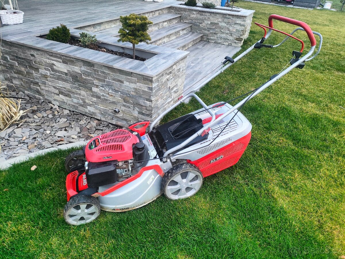 Benzínová sekačka AL-KO