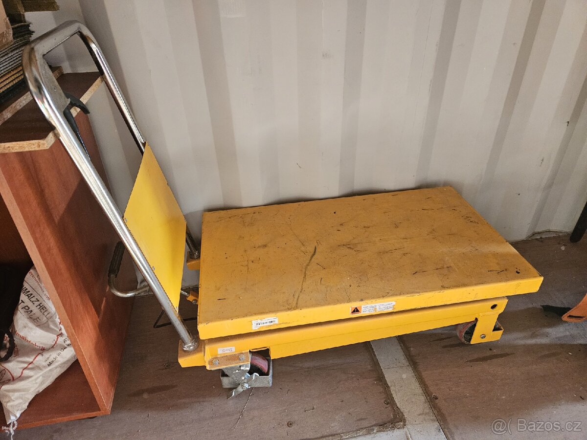Zvedací stůl 350 kg – nůžkový, výškově stavitelný