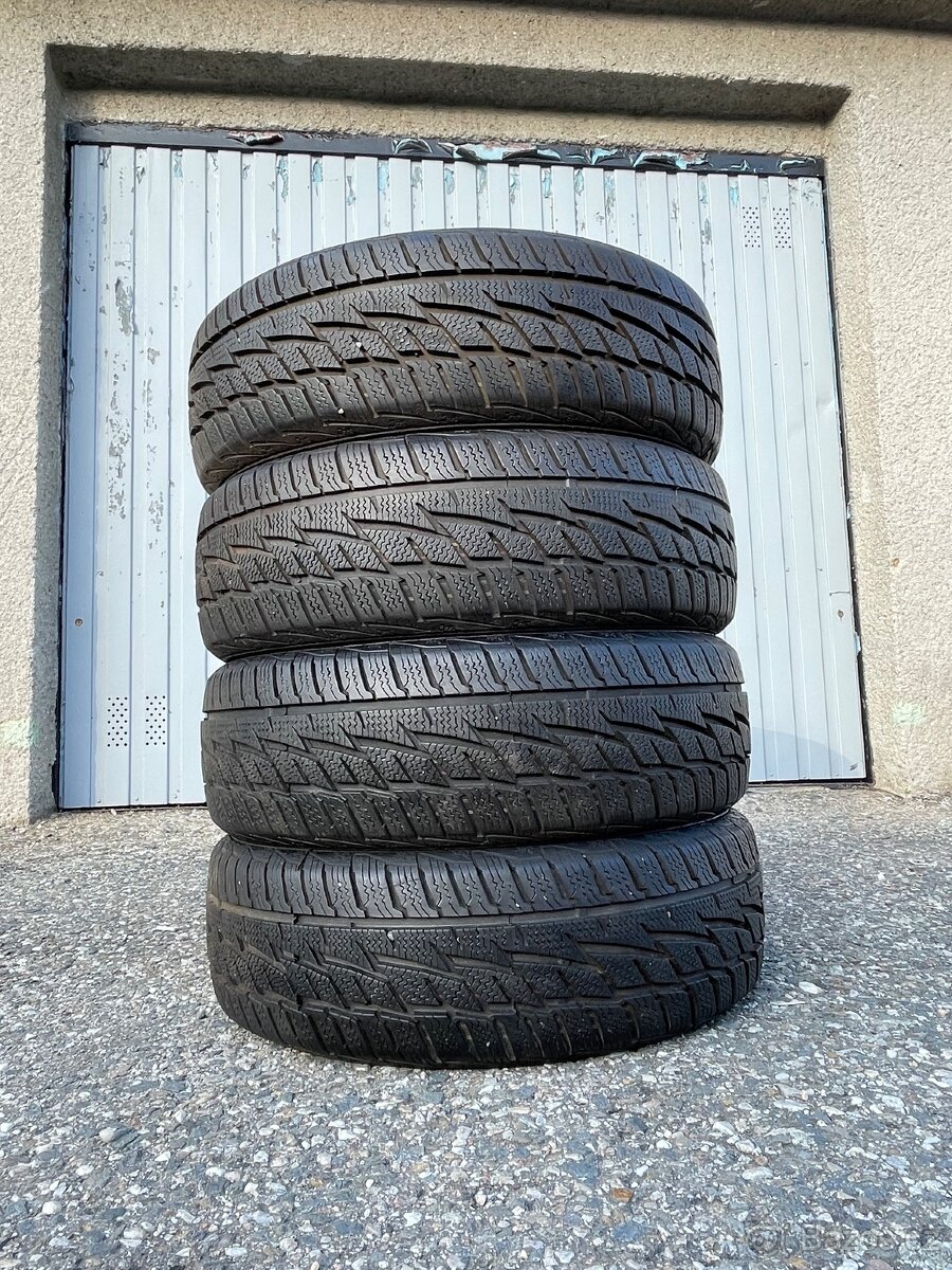 Zimní pneumatiky 185/60r15