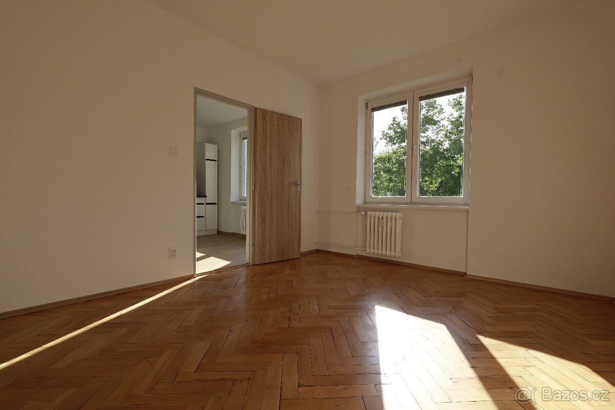 Pronájem bytu 3+1 61 m² Přerov I-Město